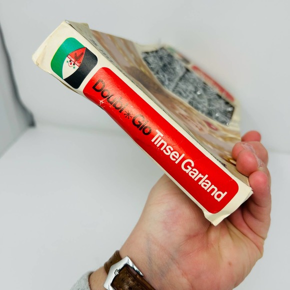 Vintage Doubl Glo Silver Christmas Tree Tinsel Garland Holiday 25 Feet - Picture 6 of 6